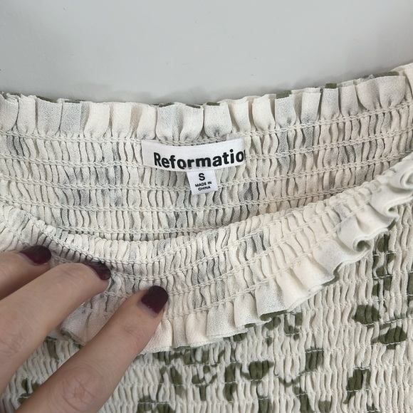 Reformation floral blouse ivory and green - Picture 4 of 6